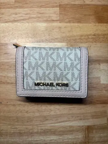 MICHAEL KORS 3단 폴더형 지갑 핑크 계열 MK 로고