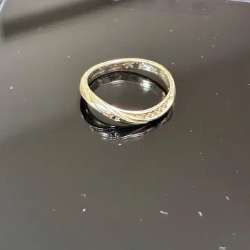 the KISS 아나와 눈의 여왕 콜라보 블루 다이아몬드 실버 반지