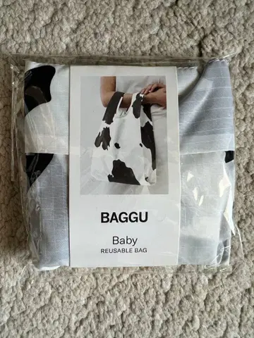 [ 미사용 새상품 ] BAGGU Baby 소 패턴