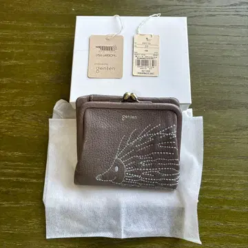 새상품 겐텐 리사 래슨 콜라보 탄력 쥐 접이식 지갑