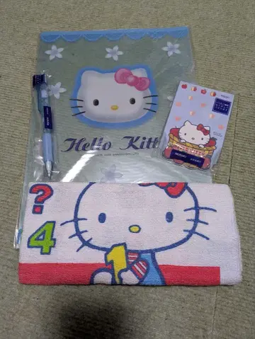 헬로키티 타월 샤프 펜 메모 오래된 보험