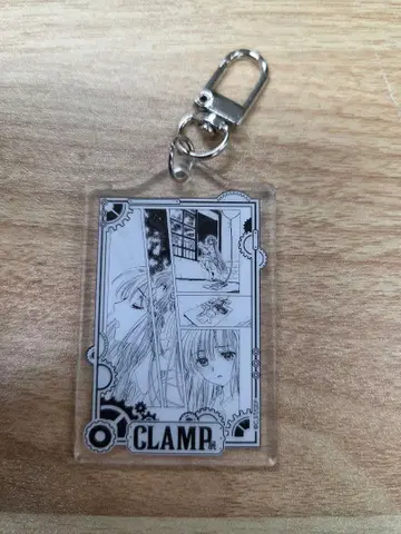 한국 CLAMP전 아크릴 키링 C