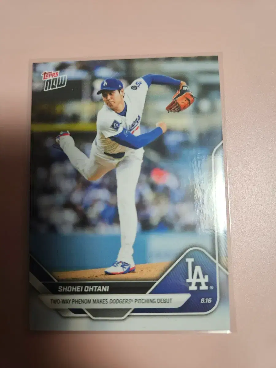 오타니 2025 Topps now 다저스 첫 투구 기념