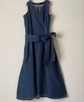 새상품 SCOT CLUB 슬리브리스 원피스 데님 벨트 스콧 클럽