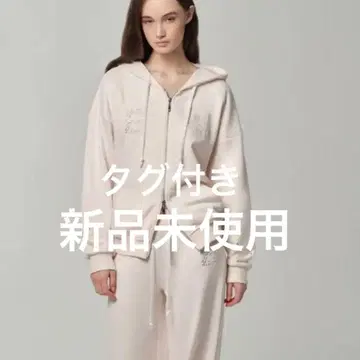 [ 완판템 미사용 새상품 ] Kleesier 크리스탈 후드 집업