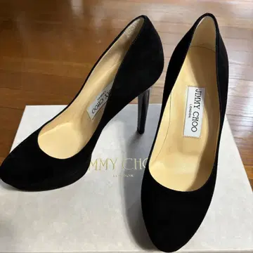 [새상품] JIMMY CHOO 블랙 플랫폼 펌프스 35 1/2