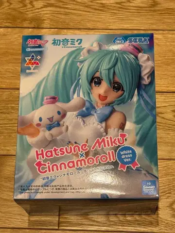 [미개봉 새상품] 하츠네 미쿠 시나모롤 피규어