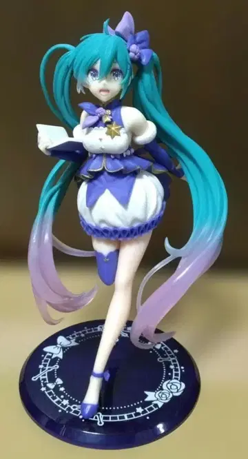 하츠네 미쿠 피규어 청보라