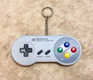 닌텐도 슈퍼 패미컴 컨트롤러 키링