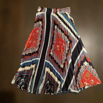 ZARA 플리츠 스커트 네이비/레드