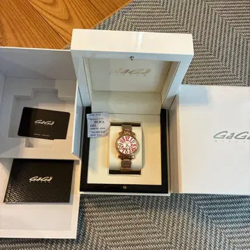 GAGA MILANO 핑크 골드 x 멀티 컬러