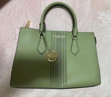 MICHAEL KORS 라이트 그린 핸드백