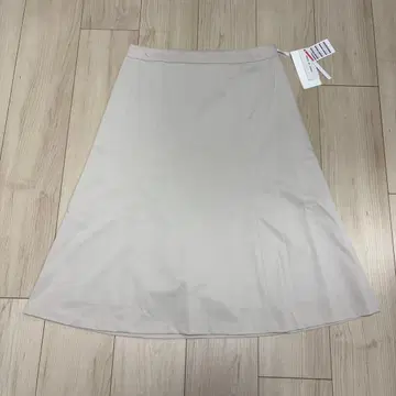 UNTITLED [스테디셀러 기능성 수트] 카틀레아 저지 머메이드 스커트