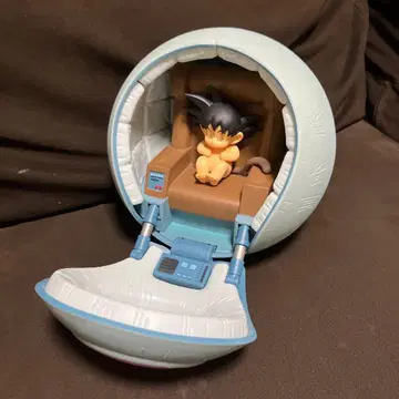 드래곤볼 손오공 피규어 캡슐 제일복권 카카로트