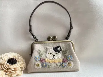 손자수 가마구치 파우치 화이트 블랙 고양이