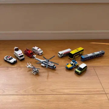 토미카 묶음 판매 소방차 헬리콥터 경찰차 작업용 자동차 11대 세트