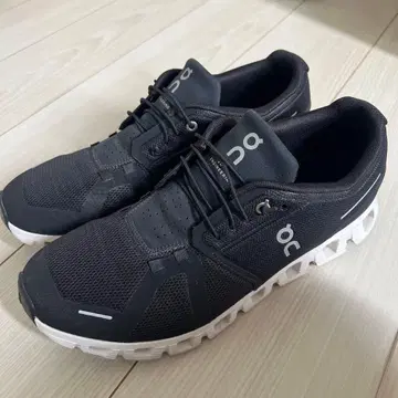 28cm on 클라우드5 cloud 5 black/white