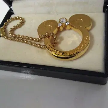 미키마우스 모양 골드 키링