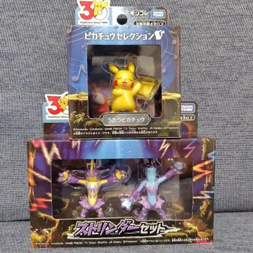 포켓몬 30주년 기념 몬코레 노래하는 피카츄 & 스트린더 2개 세트 상자