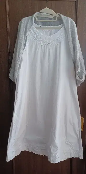 styledbySOIL*원피스 화이트*스튜디오 클립 니코앤드