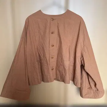 네스트로브 dense-weave 코튼 린넨 플리츠 숏 자켓