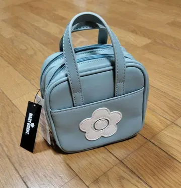 마리콴트 MARY QUANT 데이지 패치 악센트 듀오 파우치