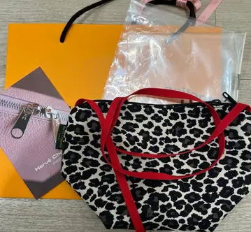 에르베샤 펠리에 팬서 블랑 루즈 2885FCS