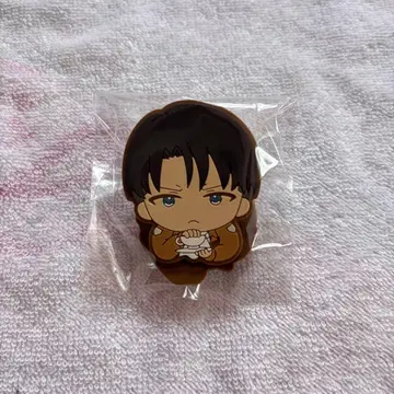 진격의 거인 리바이 올라서기 러버 클립