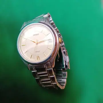 SEIKO SPIRIT 쿼츠 손목시계 골드