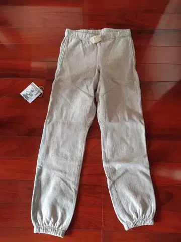 [새상품급] 엔지니어드 가먼츠 속기모 스웨트 팬츠 그레이 XS