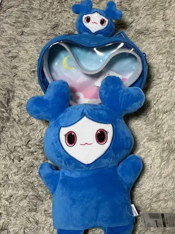 TWICE LOVELYS GIGO 삐요큥 바디백 퍼펫