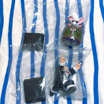 드래곤볼 제일복권 [ F상 아카이브스 재키 춘 토끼인간화 ] 2점