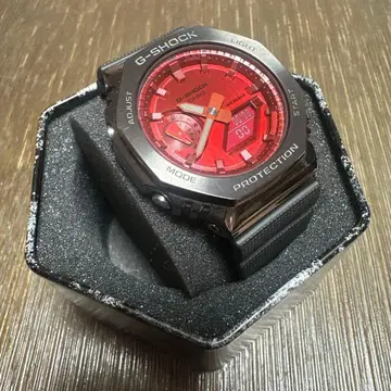 G-SHOCK GM-2100B-4A 손목시계 레드 메탈
