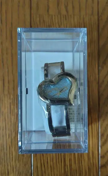 Hello Kitty 하트 손목시계