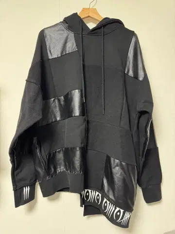 CIVARIZE 시버라이즈 오버 사이즈 후드티