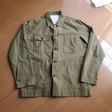 Universal Works / Dockside Overshirt 올리브
