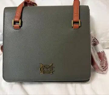 Maison de FLEUR canone 에마와 외출하는 스퀘어 백팩