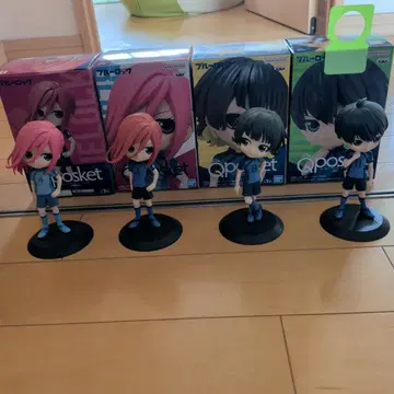 블루 록 Qposket 치기리 효마, 바치라 메구루, 이사기 요이치