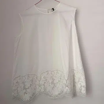 BARNYARDSTORM 컷 레이스 슬리브리스 블라우스