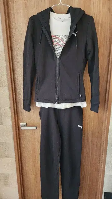 PUMA 셋업 (3세트) T셔츠, 후드 부착 자켓, 팬츠