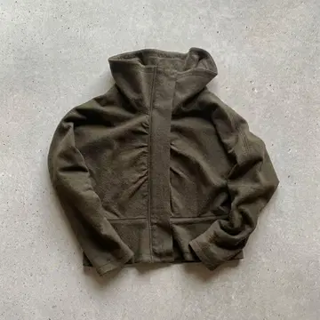 [ 고급 울 95% ] LA DUREE 스탠드 카라 디자인 숏코트