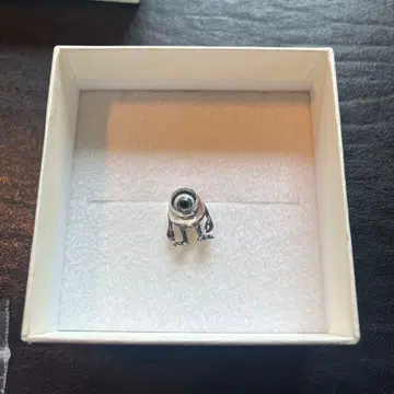 JAM HOME MADE 몬스터 주식회사 마이크 귀걸이