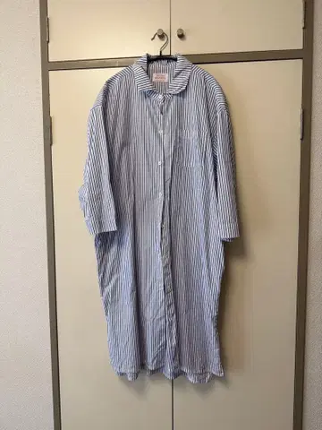 GALLEGO DESPORTES 블루 화이트 스트라이프 롱 셔츠