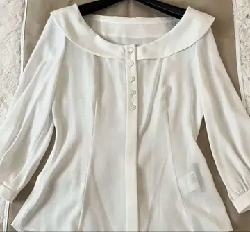 FOXEY NEW YORK 폭시 뉴욕 블라우스