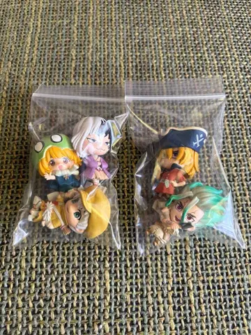 Dr.STONE 캡슐 피규어 컬렉션
