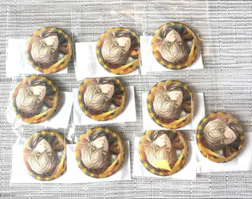 잘생긴 남자 빌런 다리우스 캔뱃지 이국으로의 초대 복권