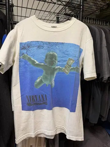 ask 가격 Y2K NIRVANA Nevermind 닐바나 밴드t