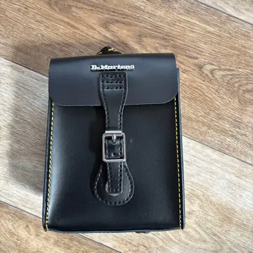 닥터마틴 마이크로 백팩 마이크로 백팩