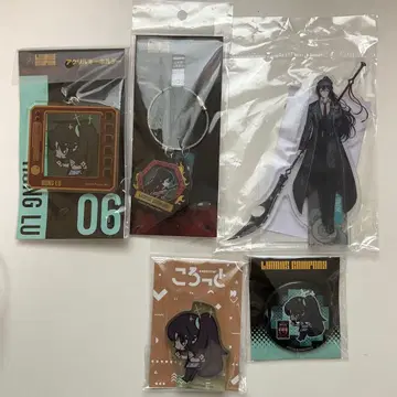 림버스 컴퍼니 혼루 키링 코롯토 캔뱃지 아크릴 스탠드