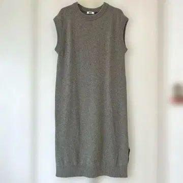 UNIQLO U 라무 슬리브리스 원피스